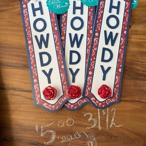 Pioneered Woman decorative HOWDY hook